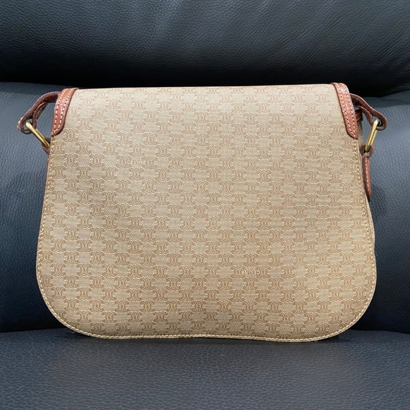 Vintage Celine Macadam Crossbody Shoulder Bag – Beige Canvas w/ Tan Leather Trim - Picture 2 of 16